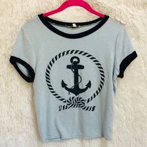 Love culture women’s top size L Made in USA